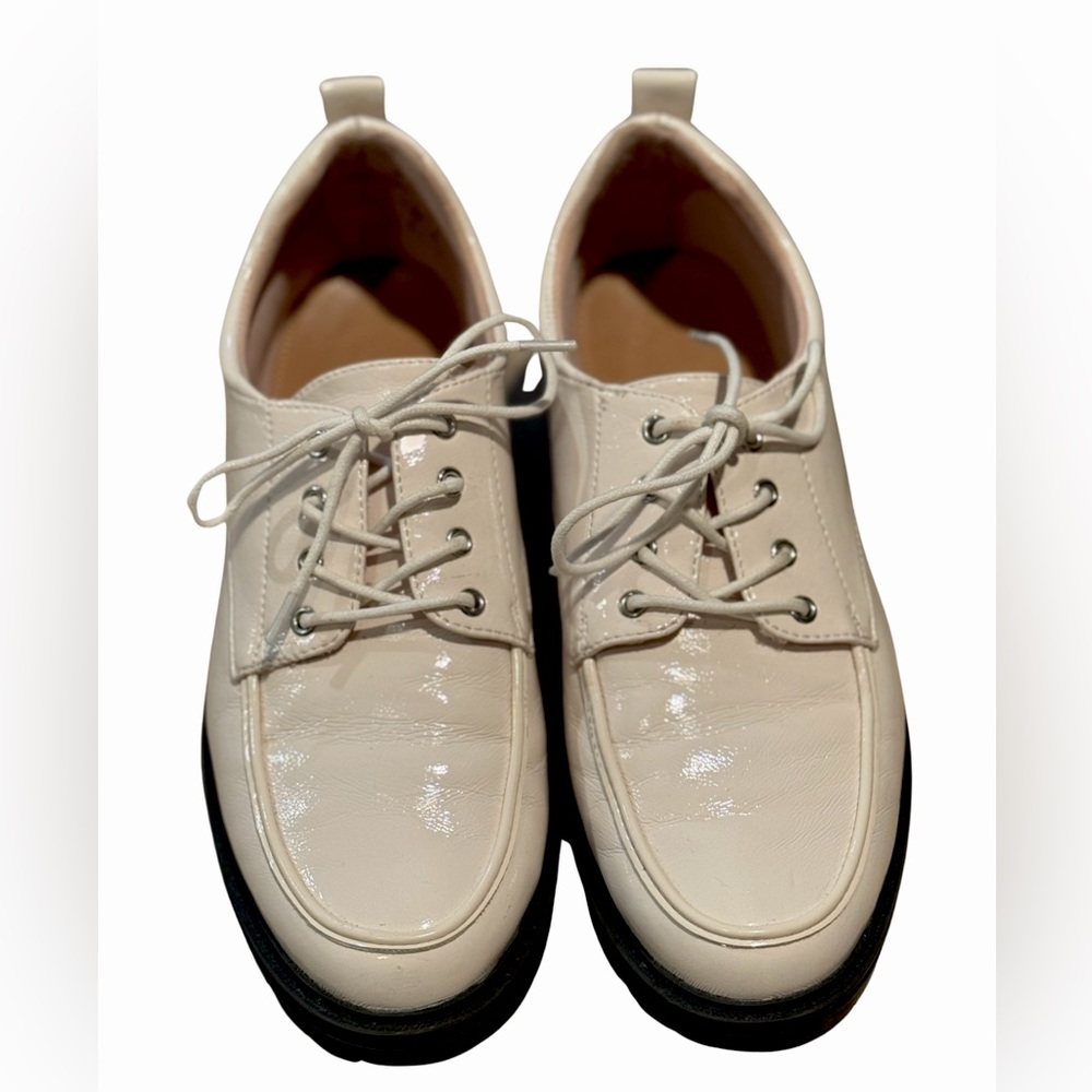 Journee Collection Zina Oxford
